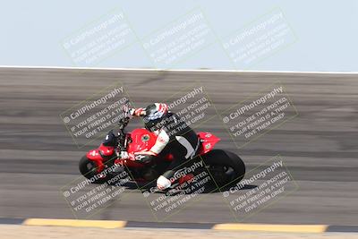 media/Apr-18-2025-CVMA Friday Practice (Fri) [[88baa45499]]/Racer 3/Session 2 (Bowl Pans)/